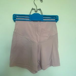 Aerie- Offline Crossover Shorts, Light Pink (small)